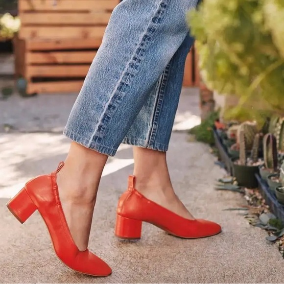 EVERLANE The Day Heel Red Ballet Flat Shoe Italian Leather Round Toe Low 7 Blog - Picture 1 of 16